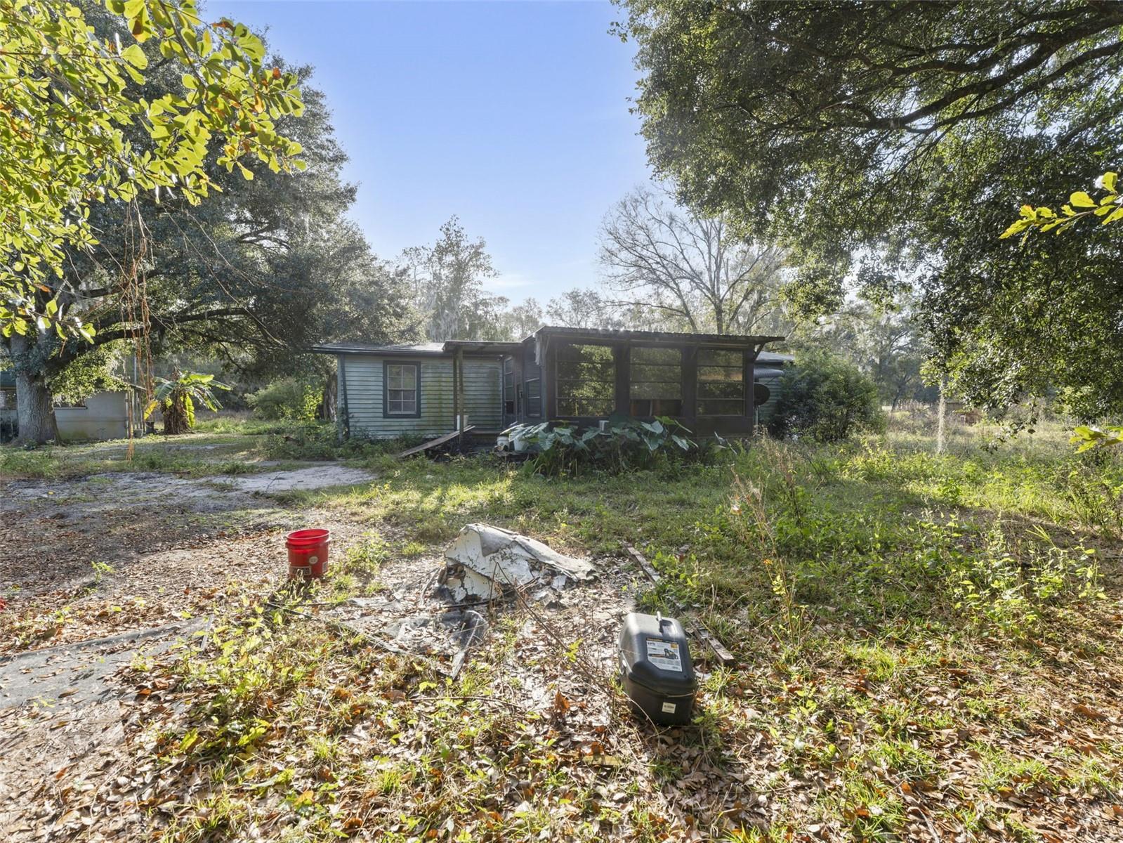 Image 23 of 39 For 7275 Knowles Road