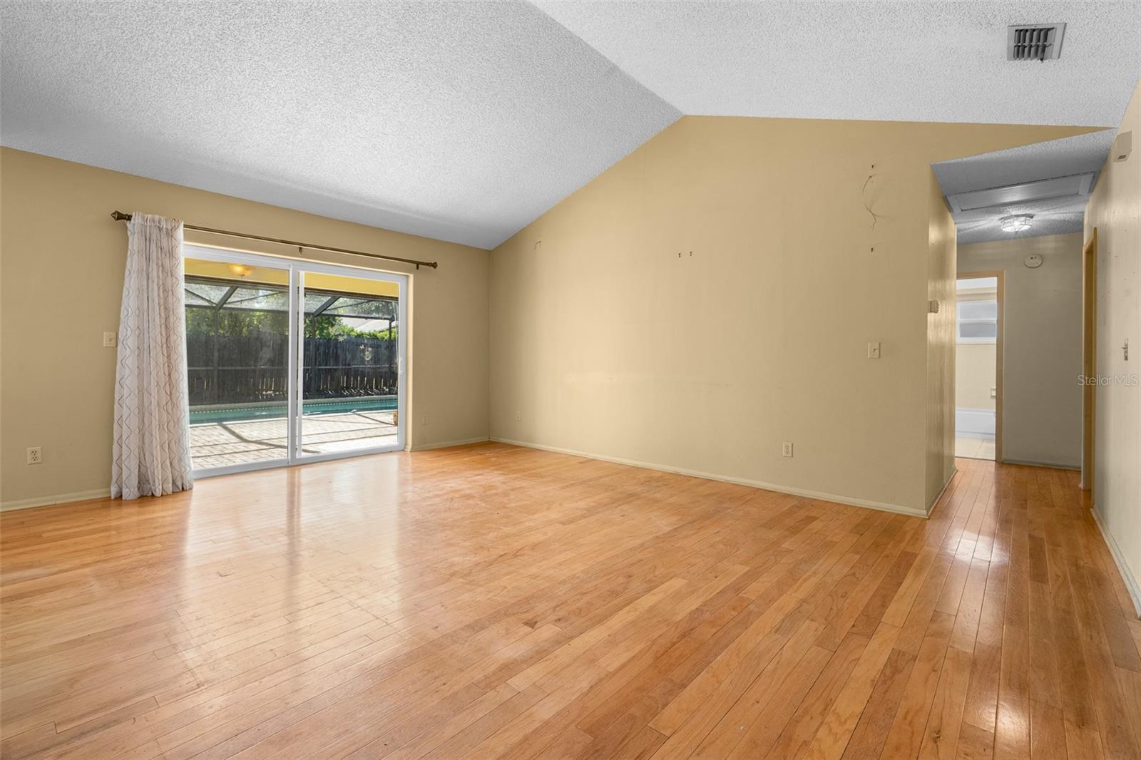 Image 21 of 52 For 2161 Little Brook Lane