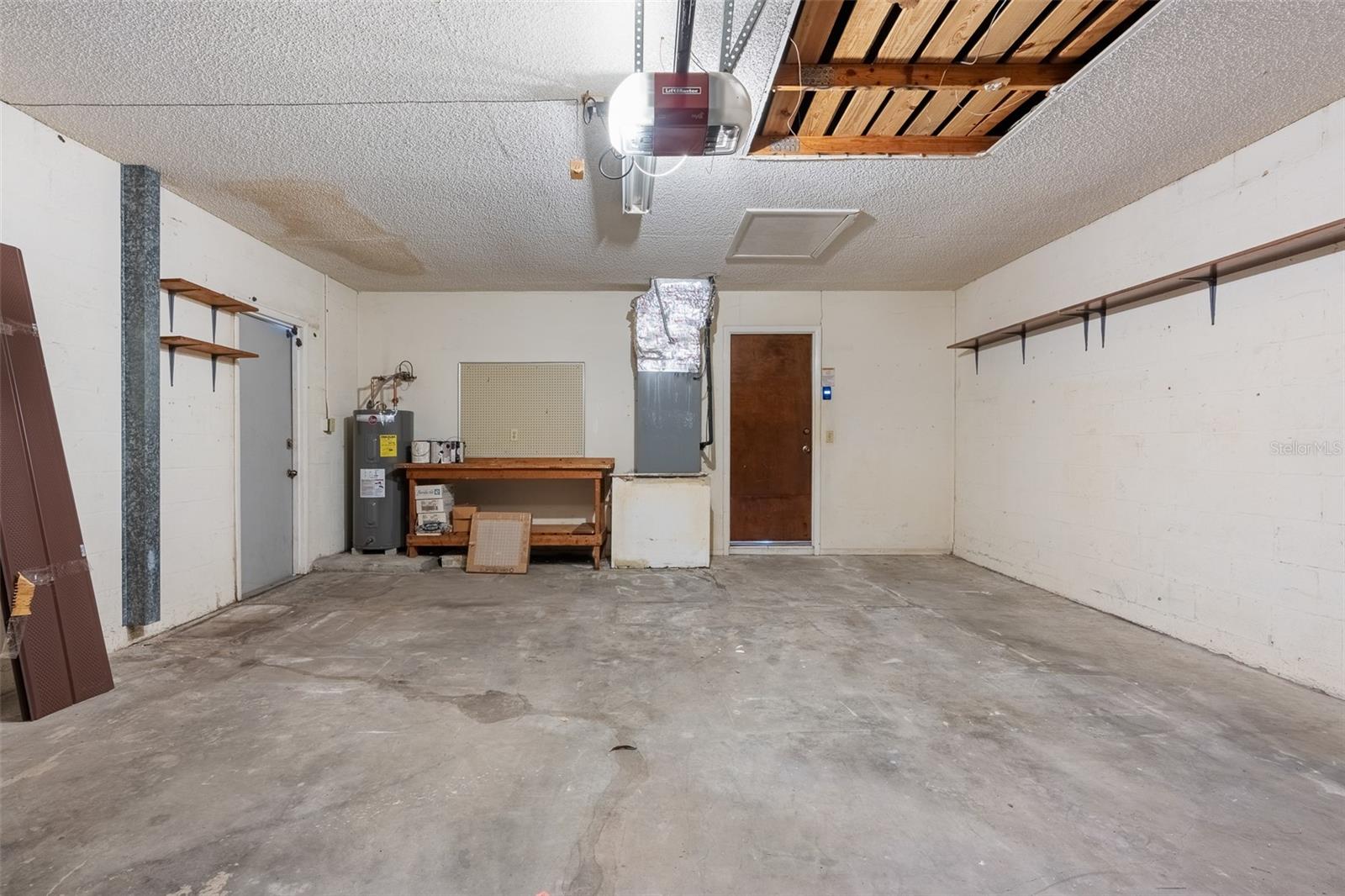 Image 32 of 52 For 2161 Little Brook Lane