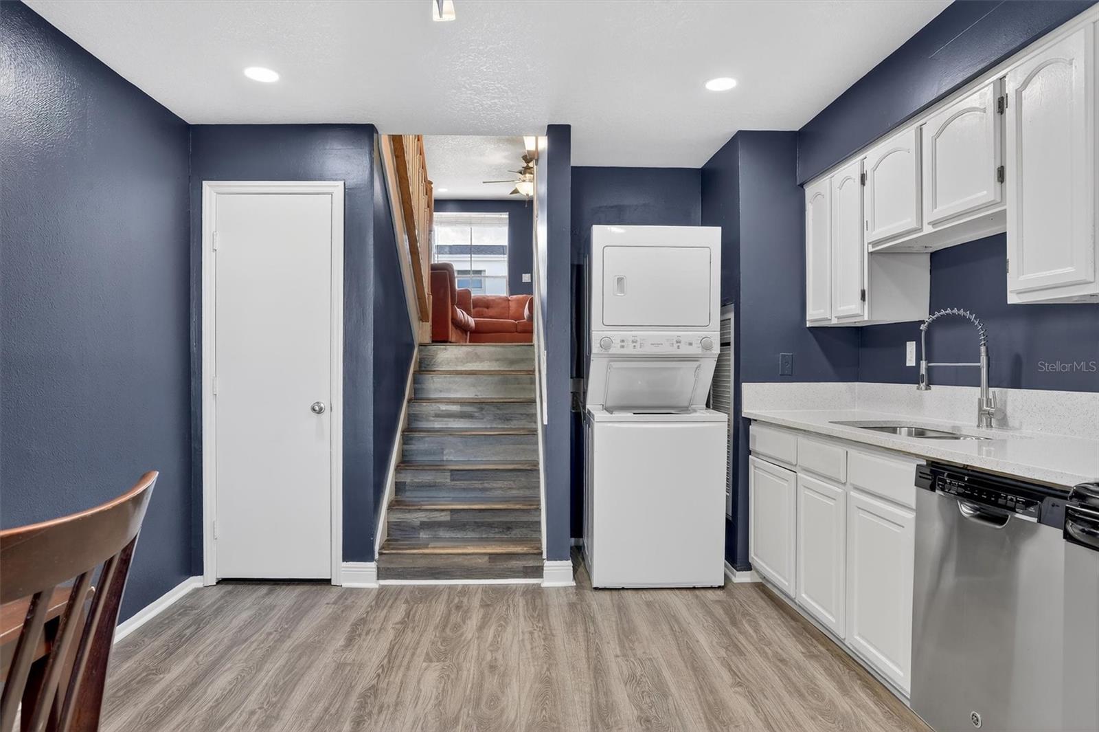 Image 12 of 18 For 4505 La Capri Court