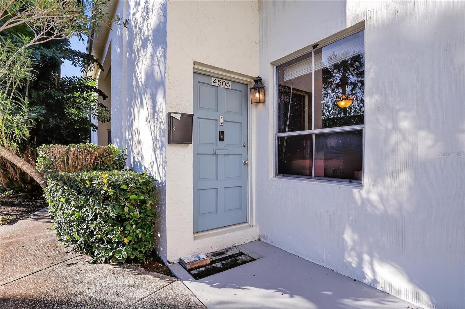 Image 2 of 18 For 4505 La Capri Court