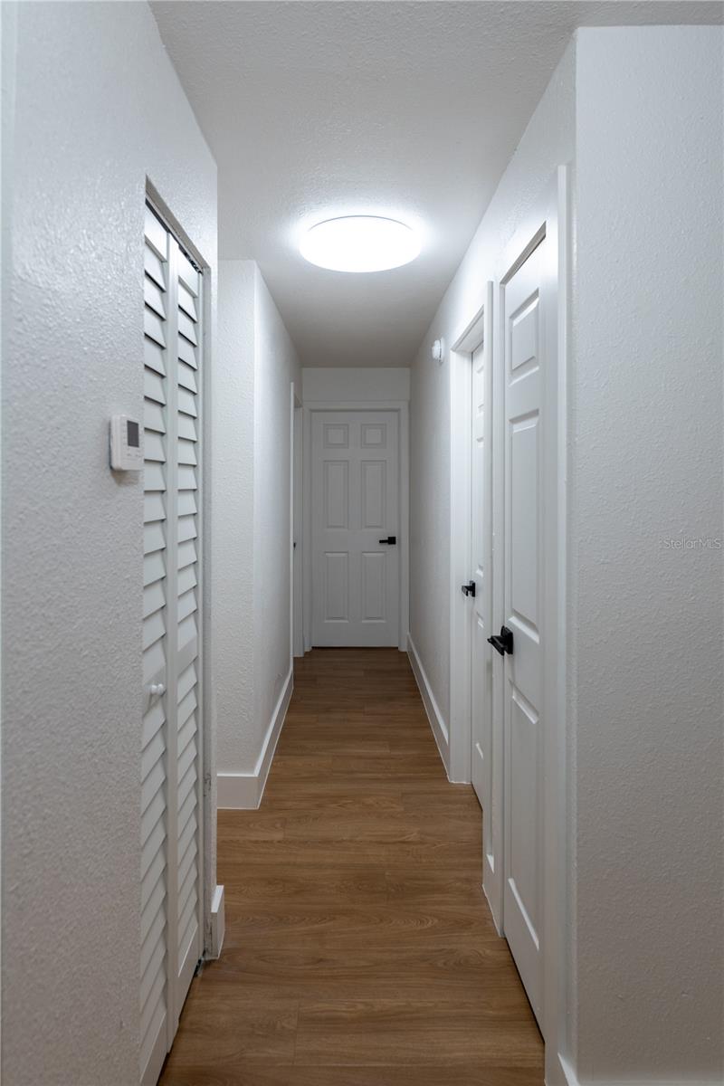 Image 19 of 42 For 5248 King Street