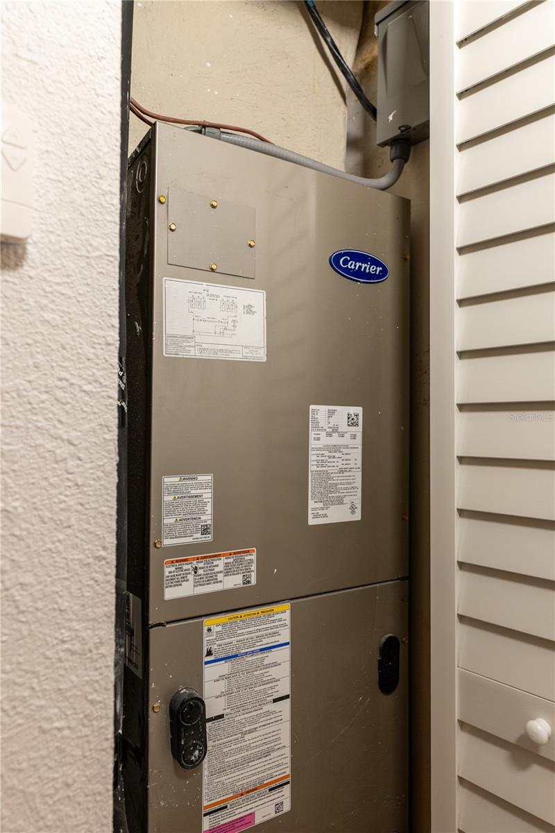 Image 21 of 42 For 5248 King Street