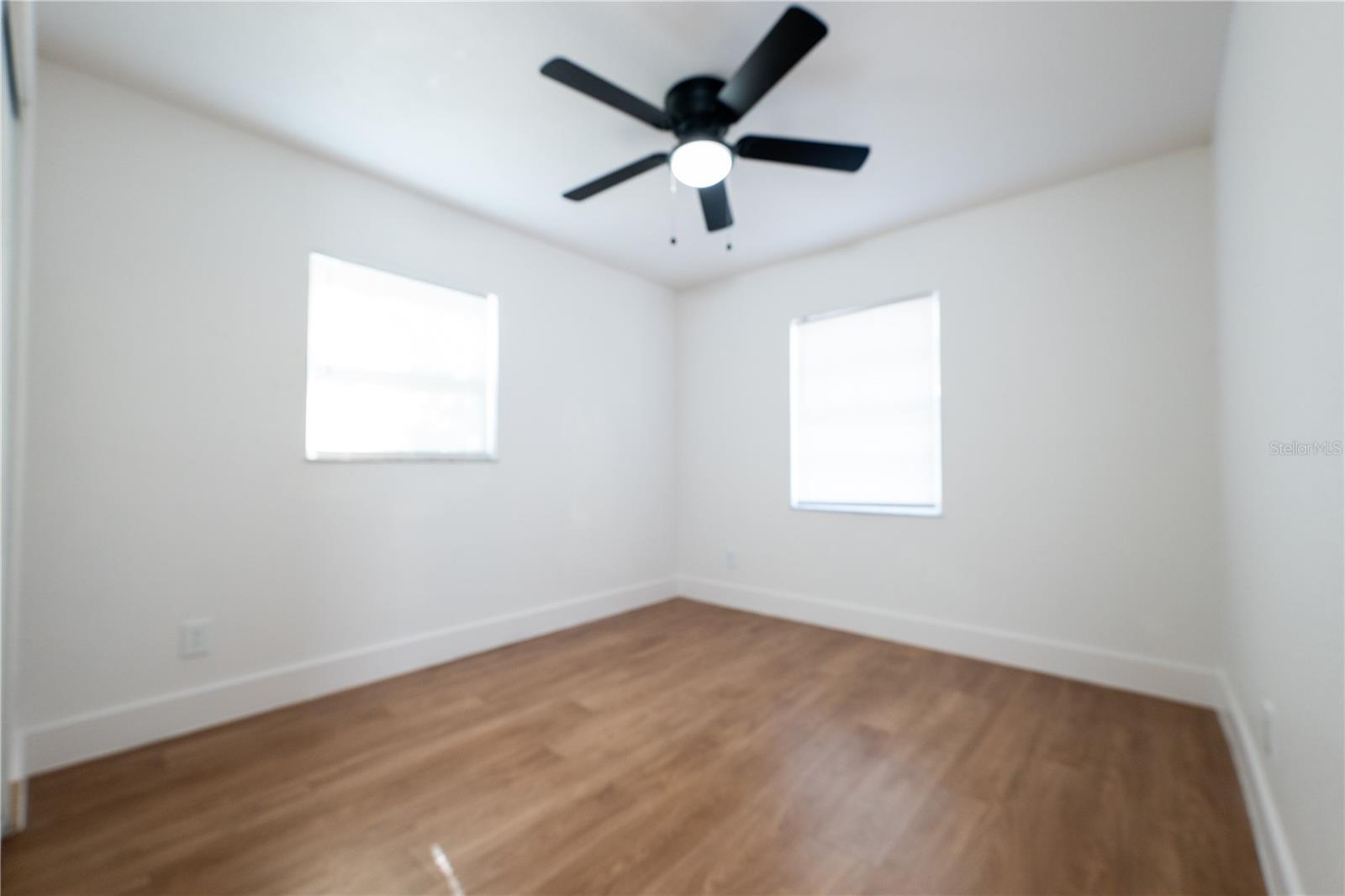 Image 24 of 42 For 5248 King Street