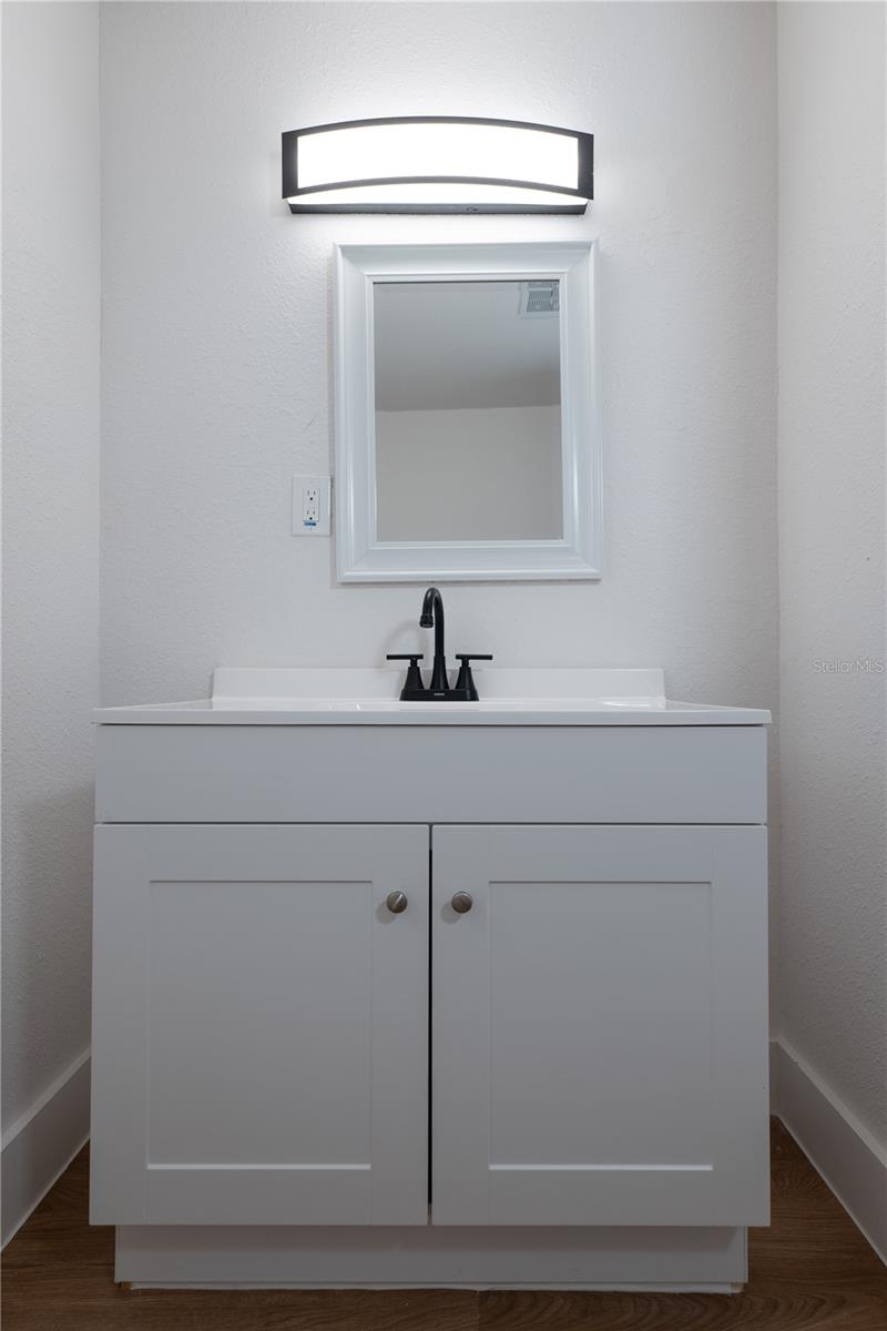 Image 34 of 42 For 5248 King Street