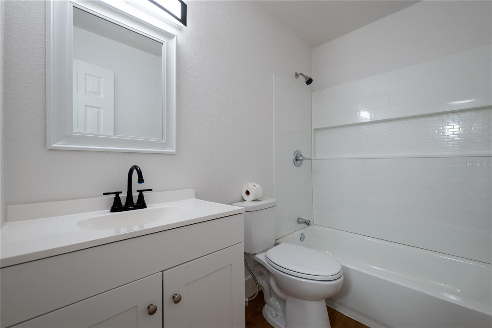 Image 35 of 42 For 5248 King Street