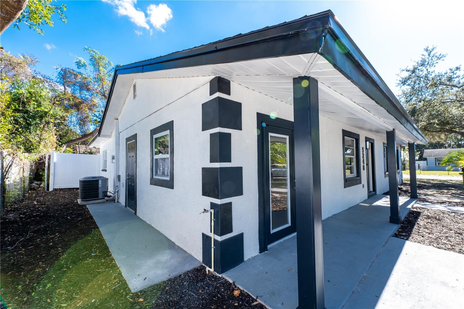 Image 6 of 42 For 5248 King Street