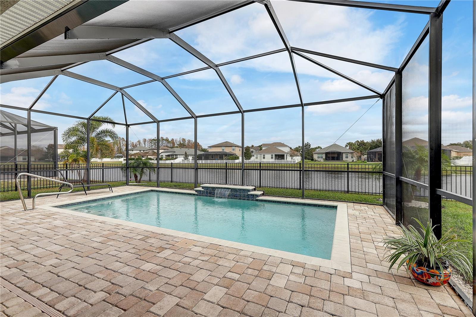 Image 44 of 68 For 8206 Water Color Drive