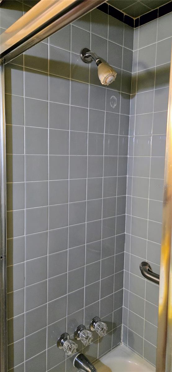 Image 22 of 49 For 4220 Habana Avenue