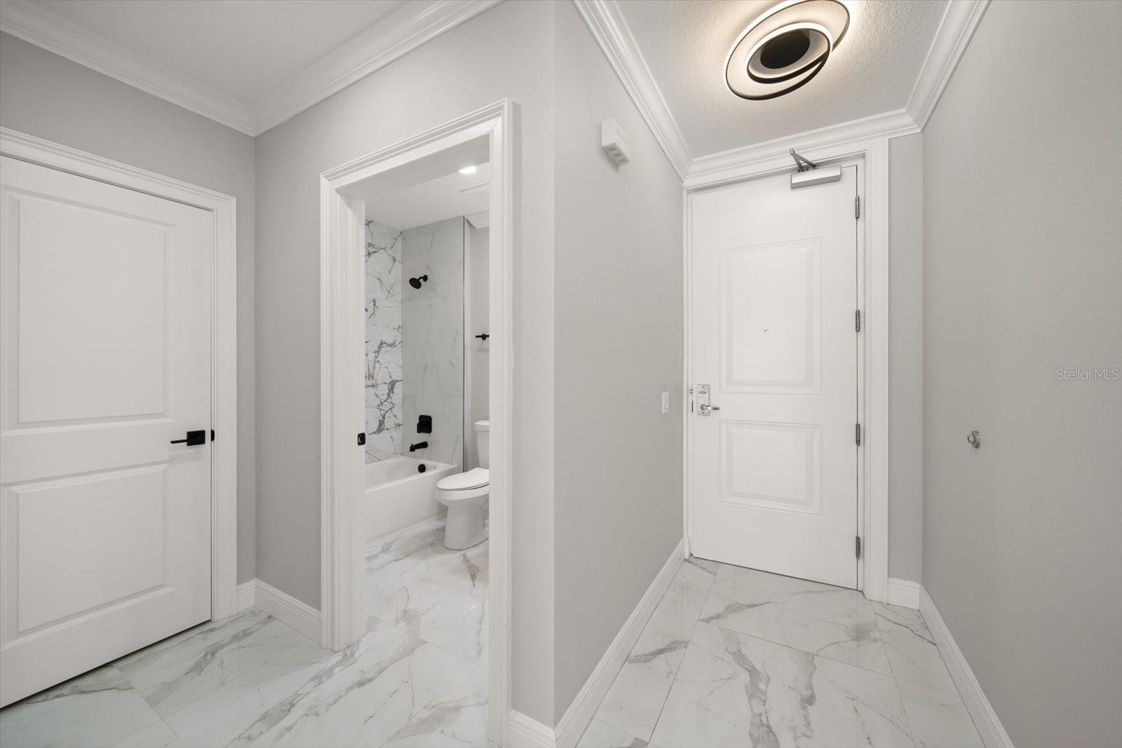 Image 23 of 48 For 211 Dolphin Point 301