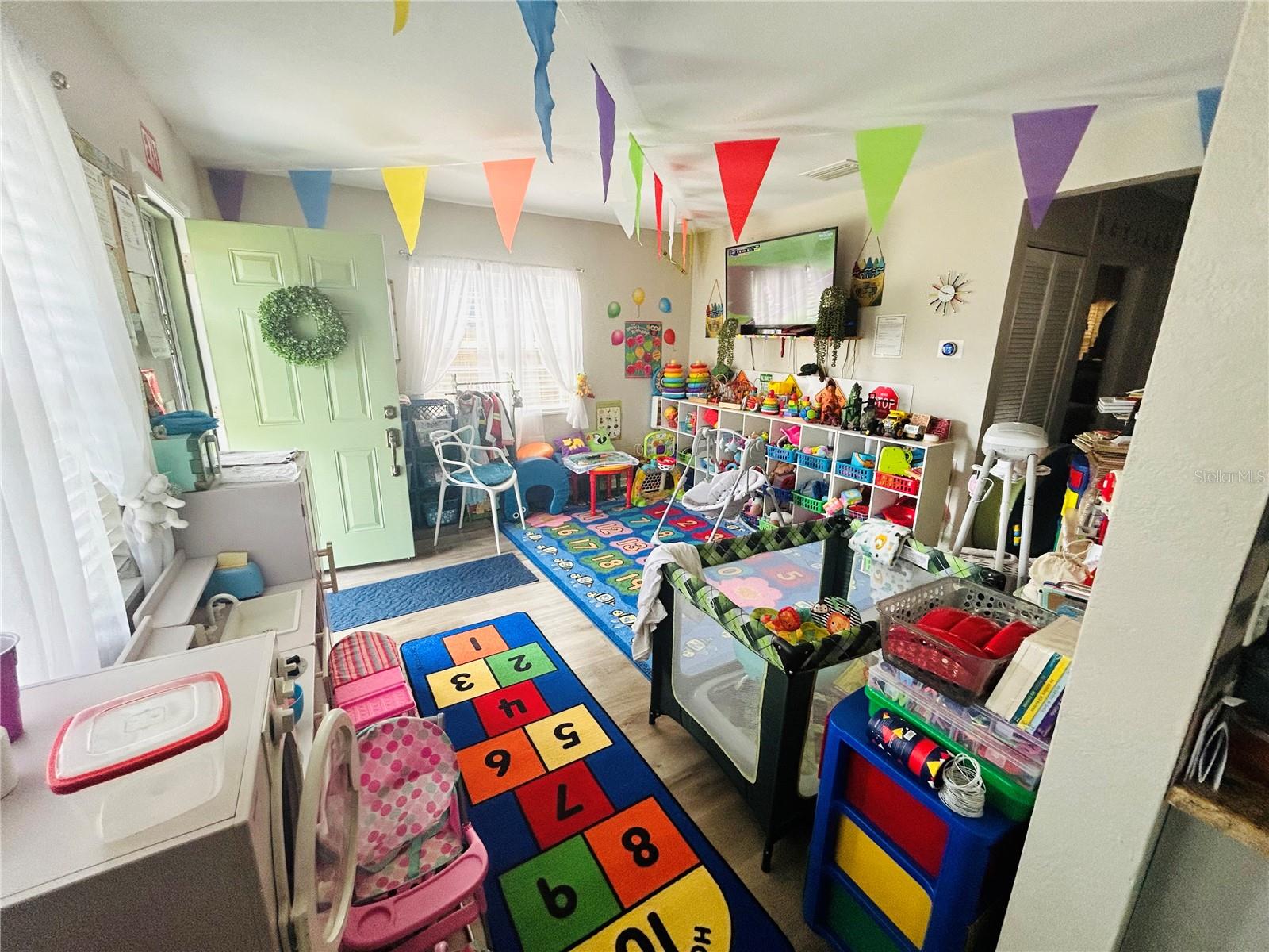 Image 8 of 30 For 4611 14th Avenue S