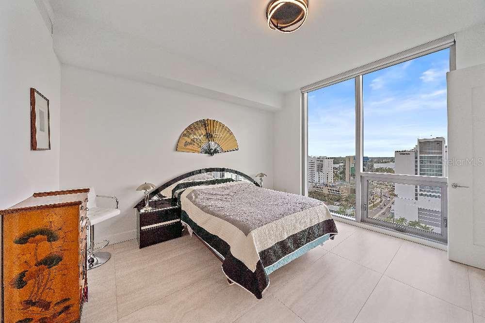 Image 20 of 55 For 301 Quay Commons  1707