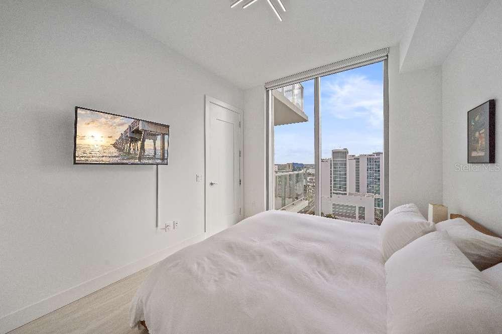 Image 32 of 55 For 301 Quay Commons  1707