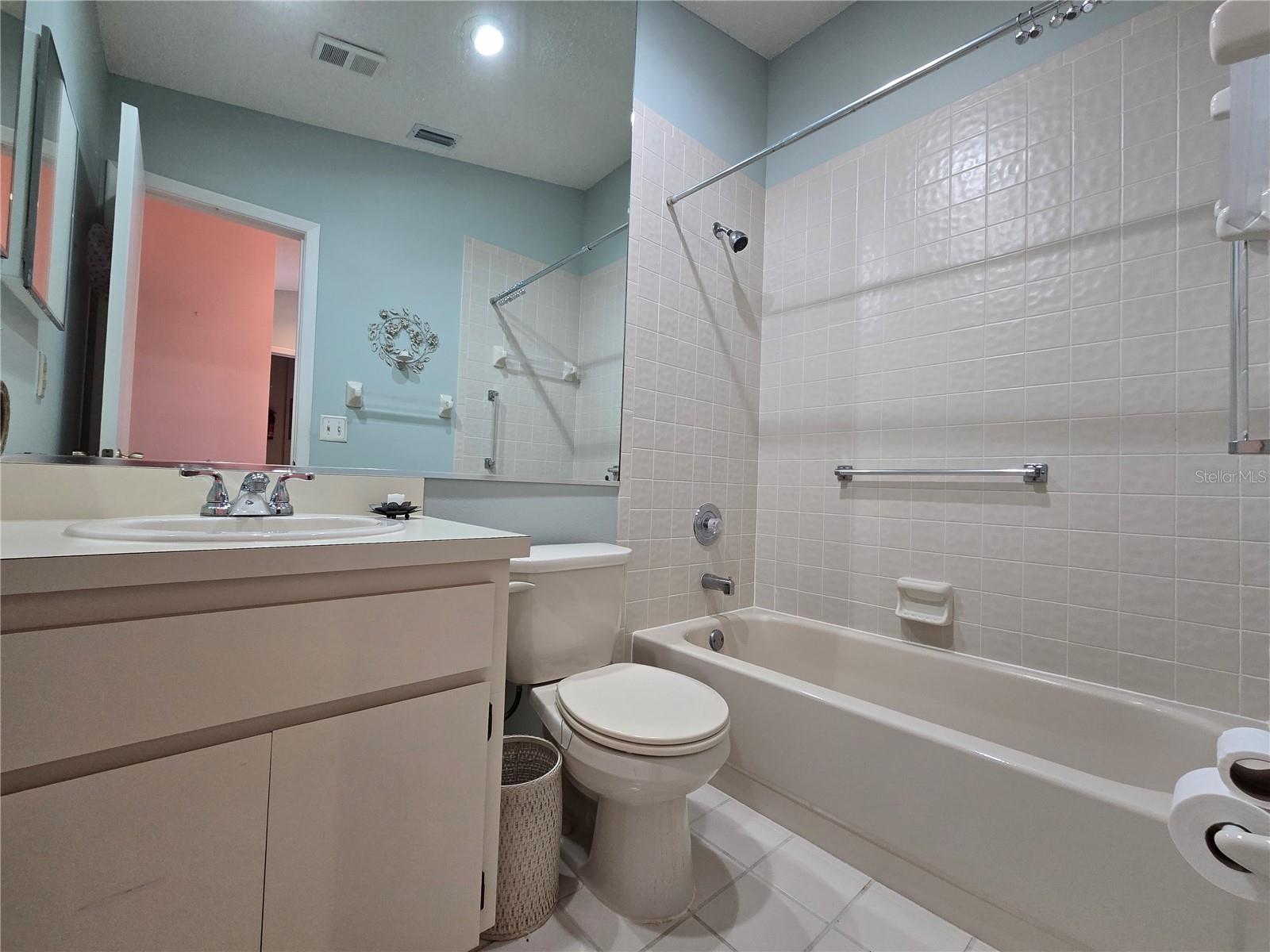 Image 18 of 22 For 8055 Picketts Court 8055