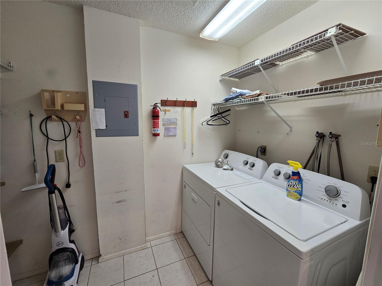 Image 19 of 22 For 8055 Picketts Court 8055