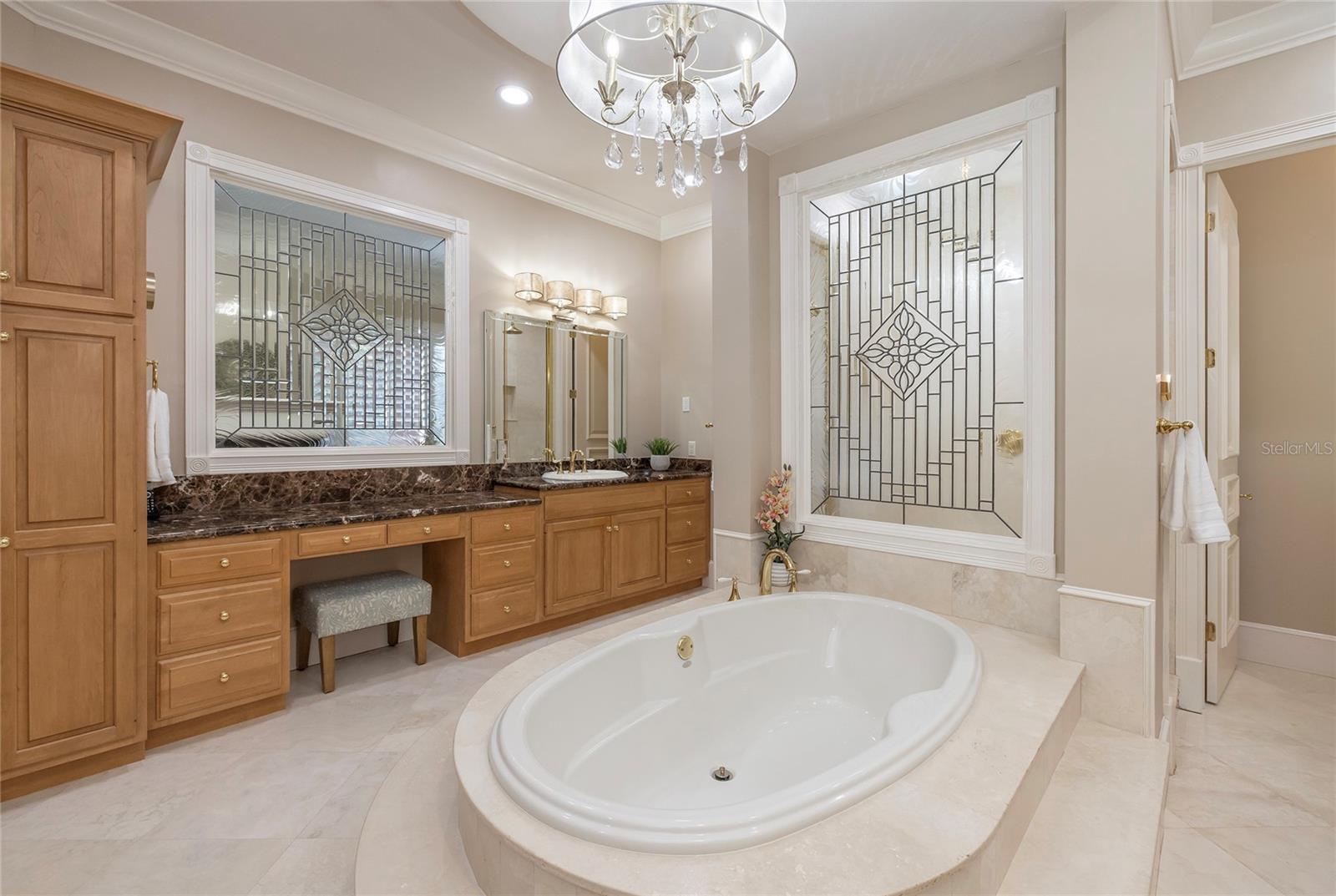 Image 36 of 77 For 1151 Tinley Court