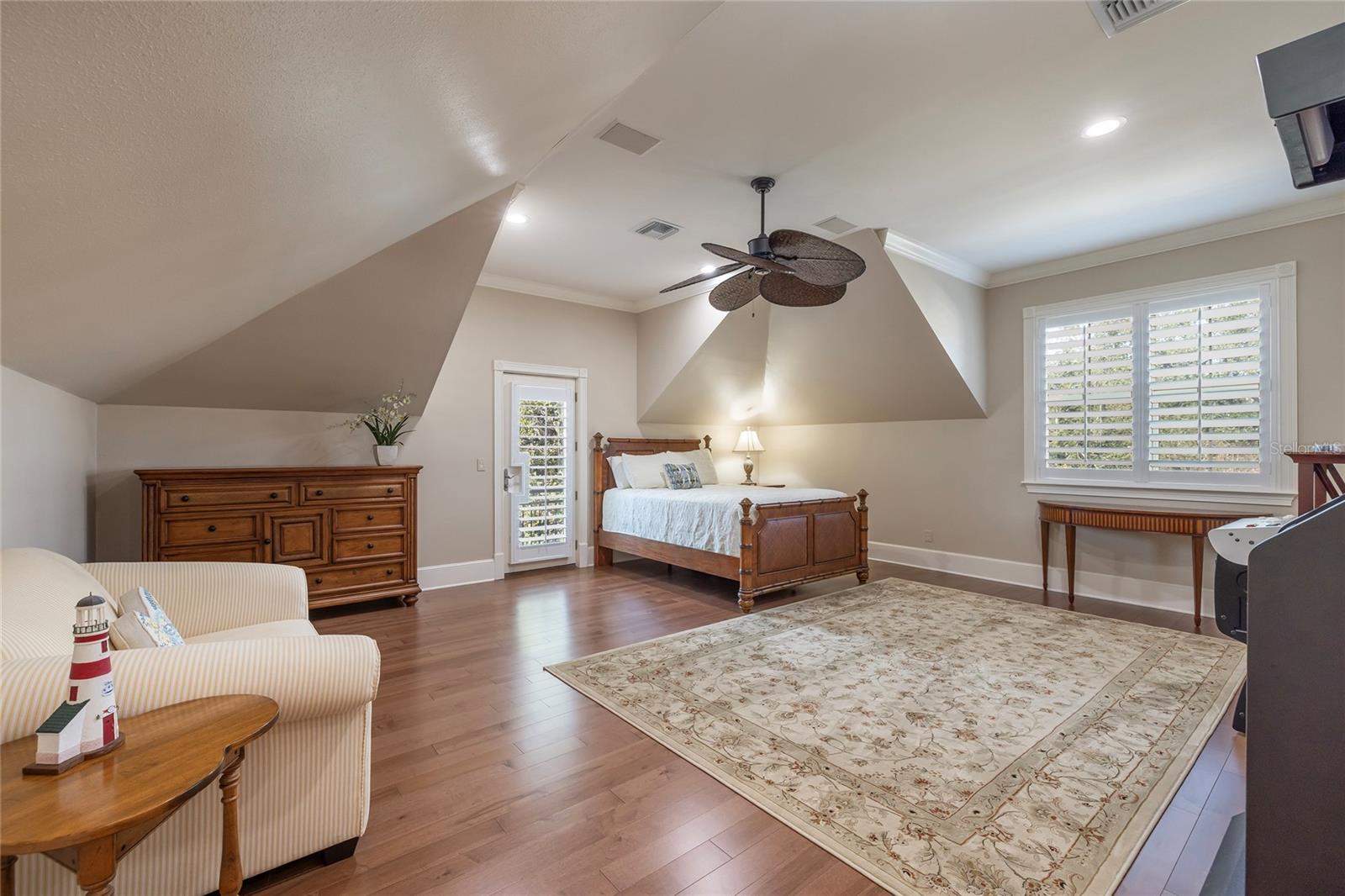 Image 44 of 77 For 1151 Tinley Court