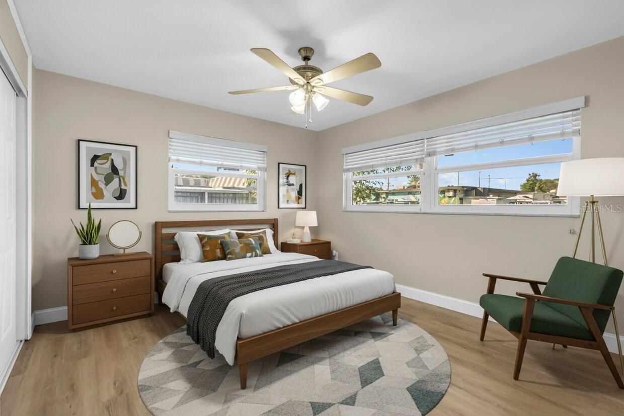 Listing photo id 5 for 6860 Park Street S