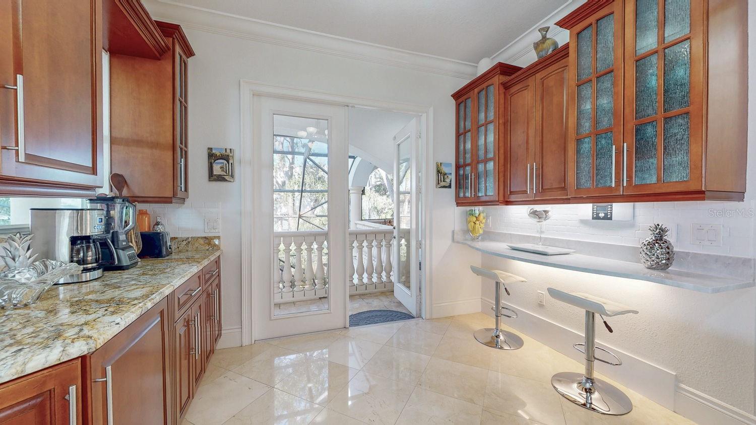 Image 21 of 100 For 6233 Bayshore Boulevard