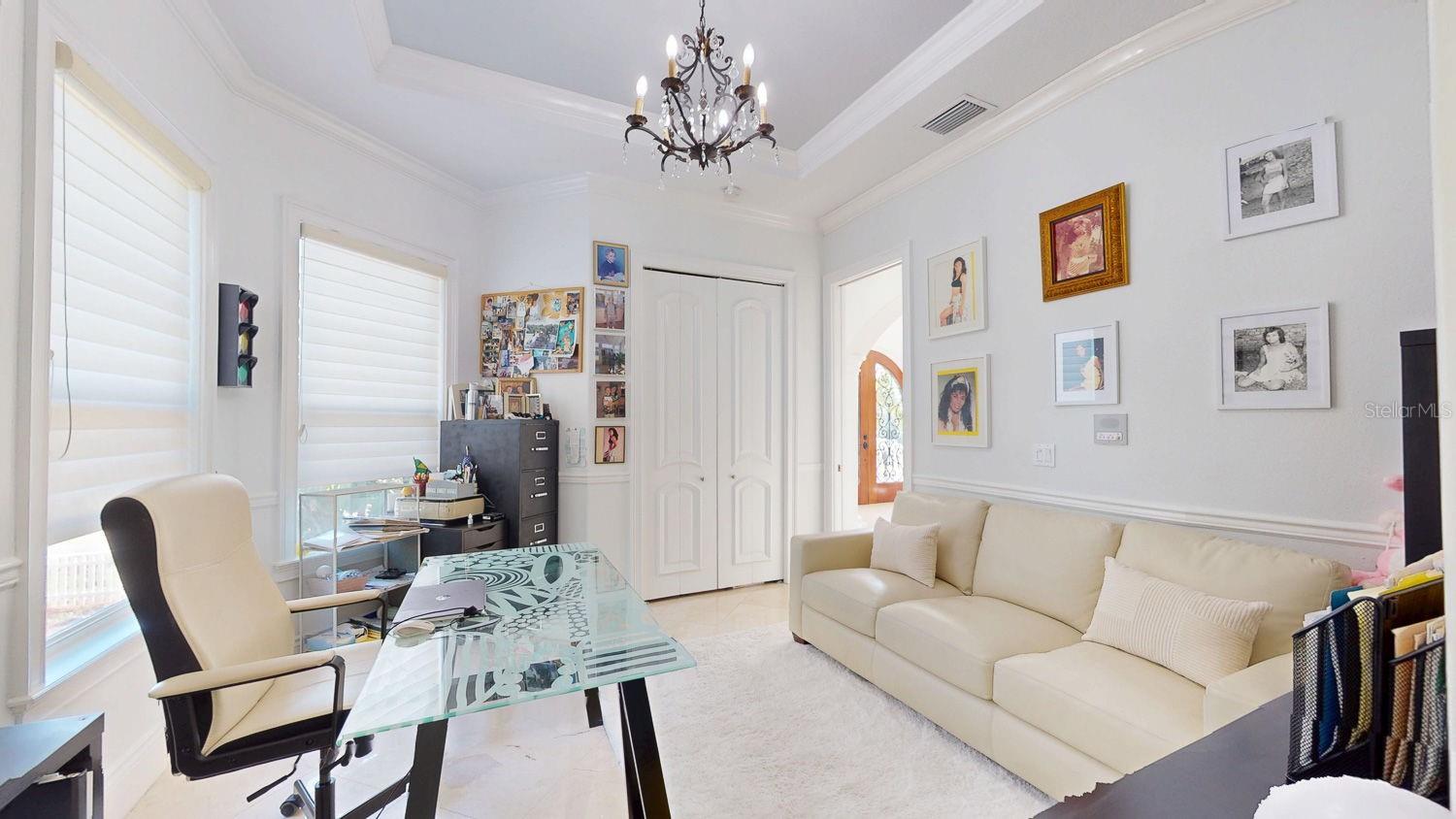 Image 37 of 100 For 6233 Bayshore Boulevard