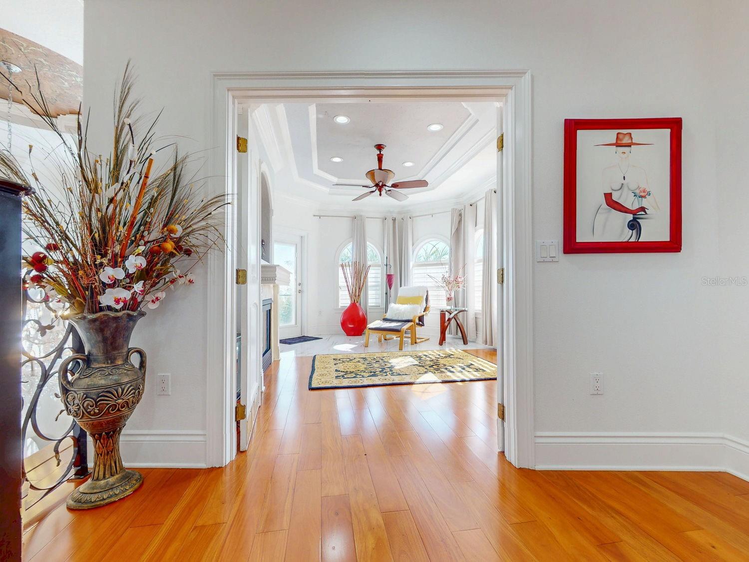 Image 56 of 100 For 6233 Bayshore Boulevard