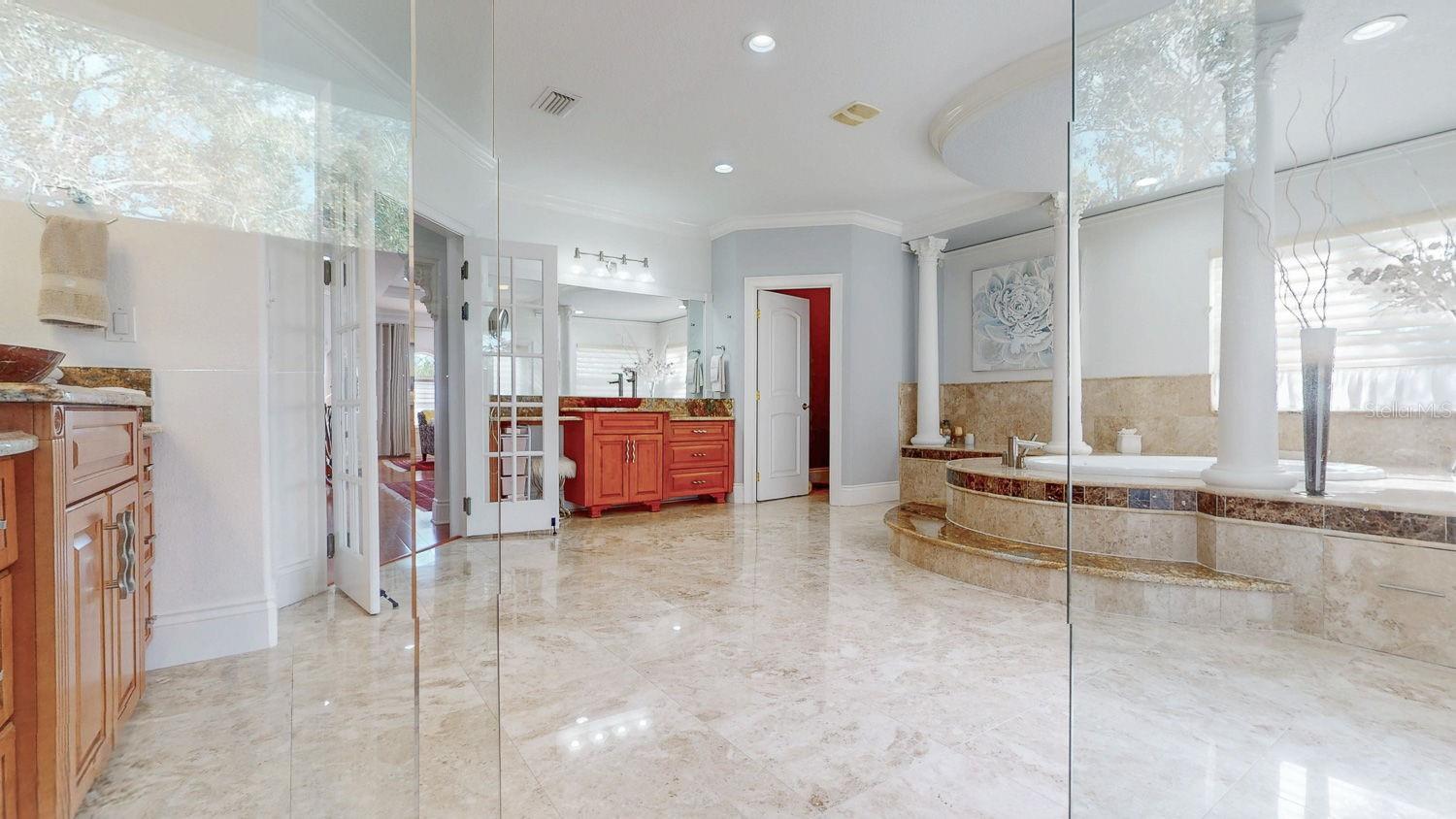 Image 67 of 100 For 6233 Bayshore Boulevard