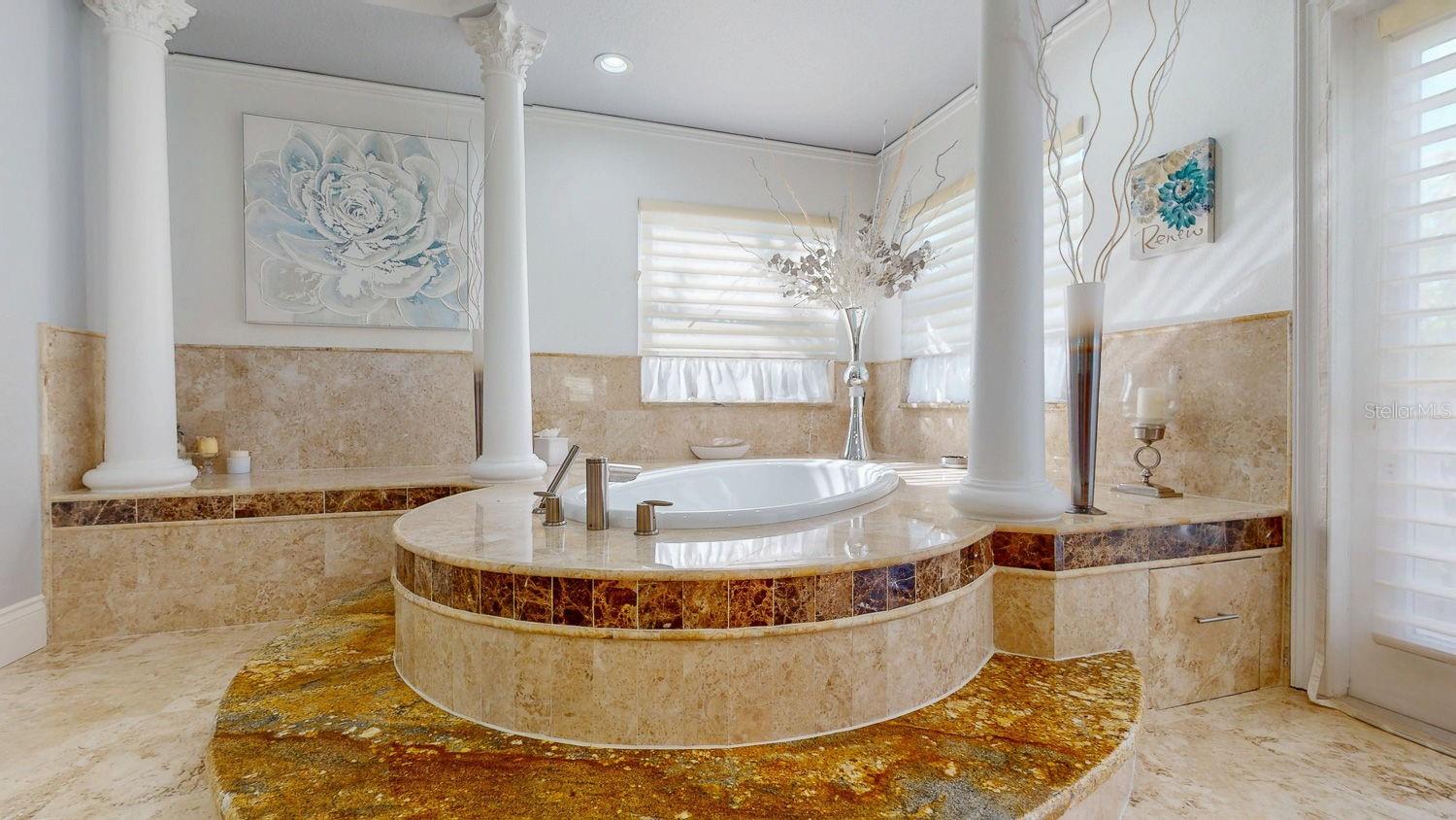 Image 69 of 100 For 6233 Bayshore Boulevard