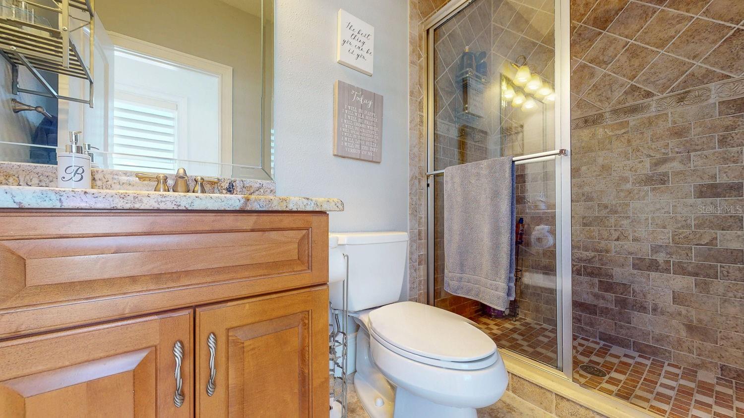 Image 75 of 100 For 6233 Bayshore Boulevard