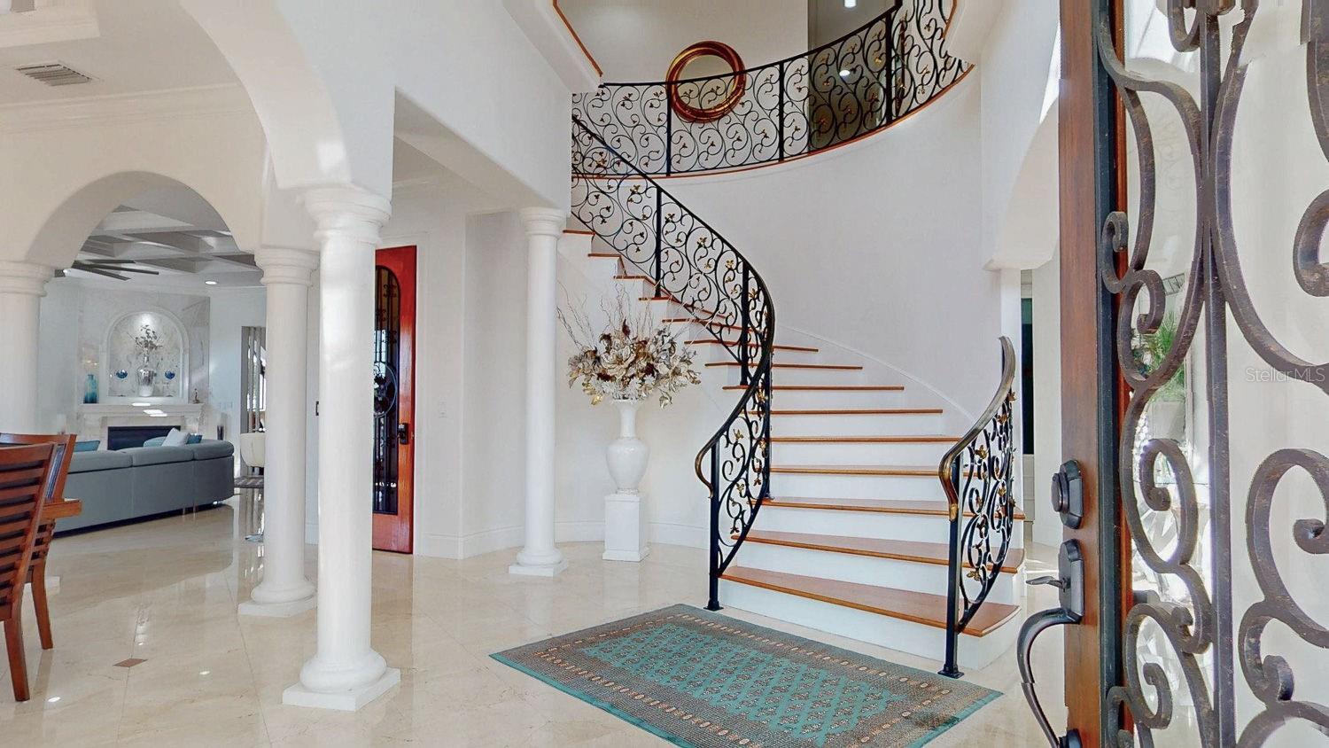 Image 9 of 100 For 6233 Bayshore Boulevard