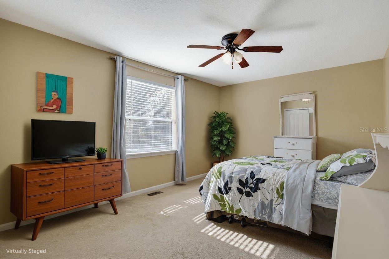 Image 17 of 27 For 9703 33rd Avenue E