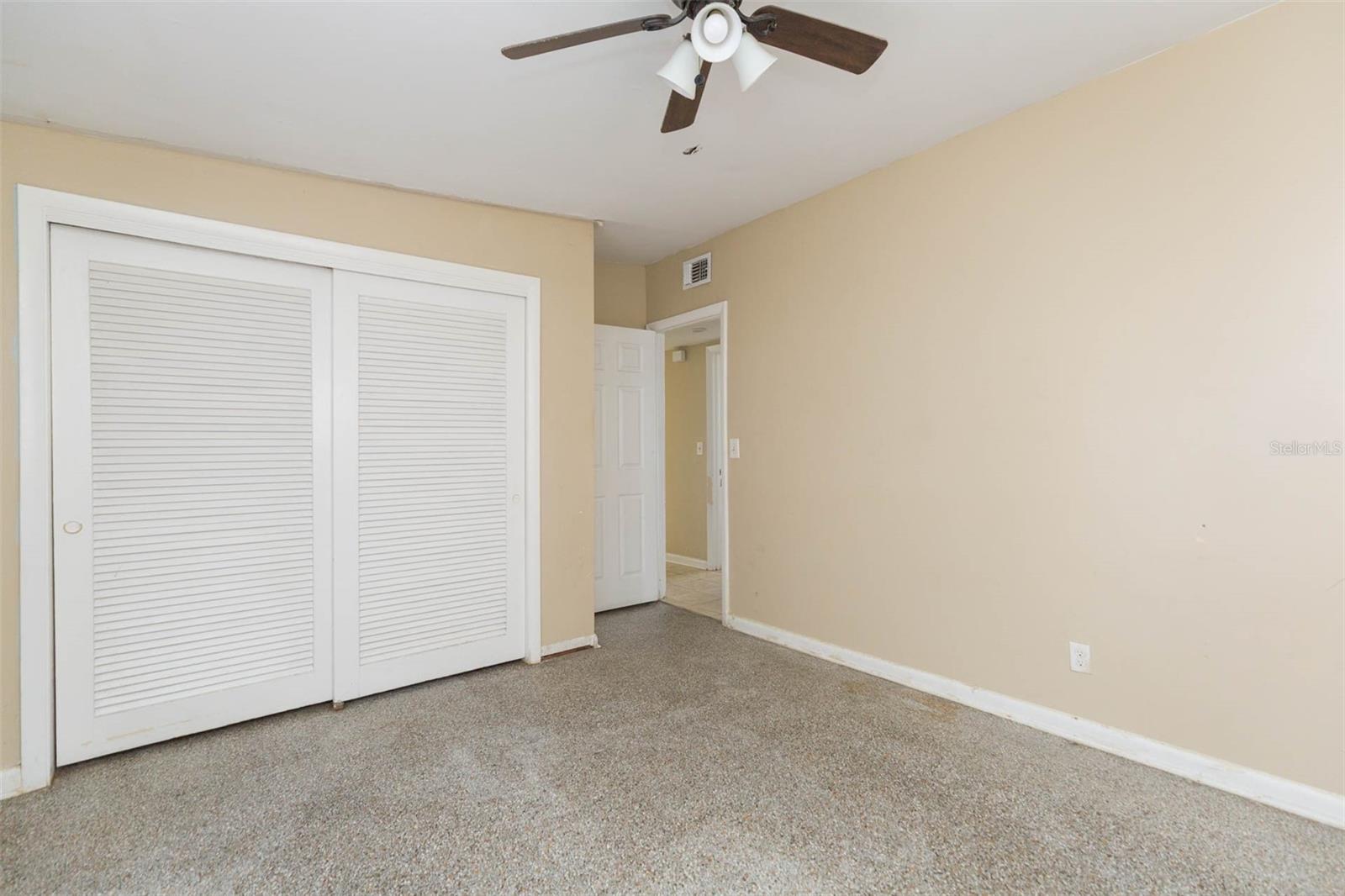 Image 19 of 32 For 5016 86th Street