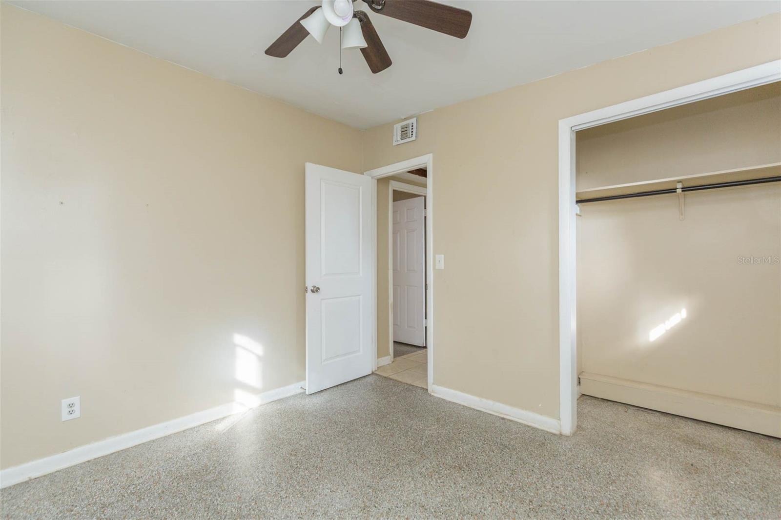 Image 22 of 32 For 5016 86th Street