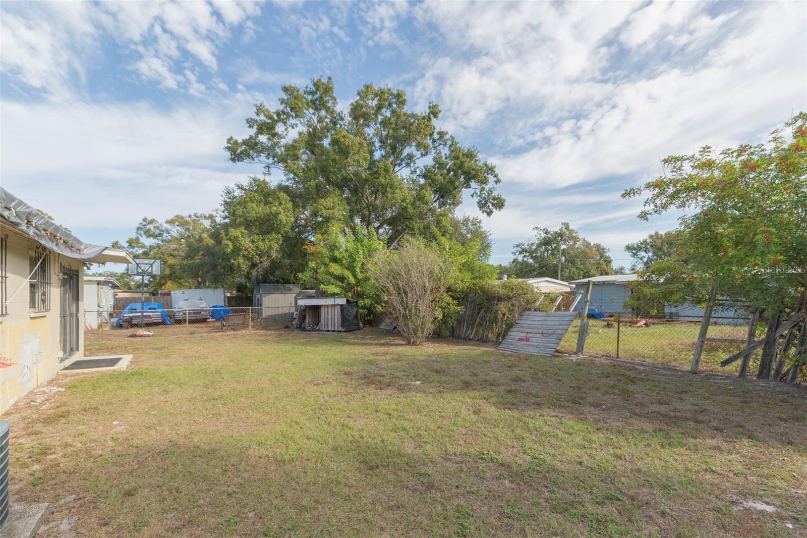 Image 28 of 32 For 5016 86th Street