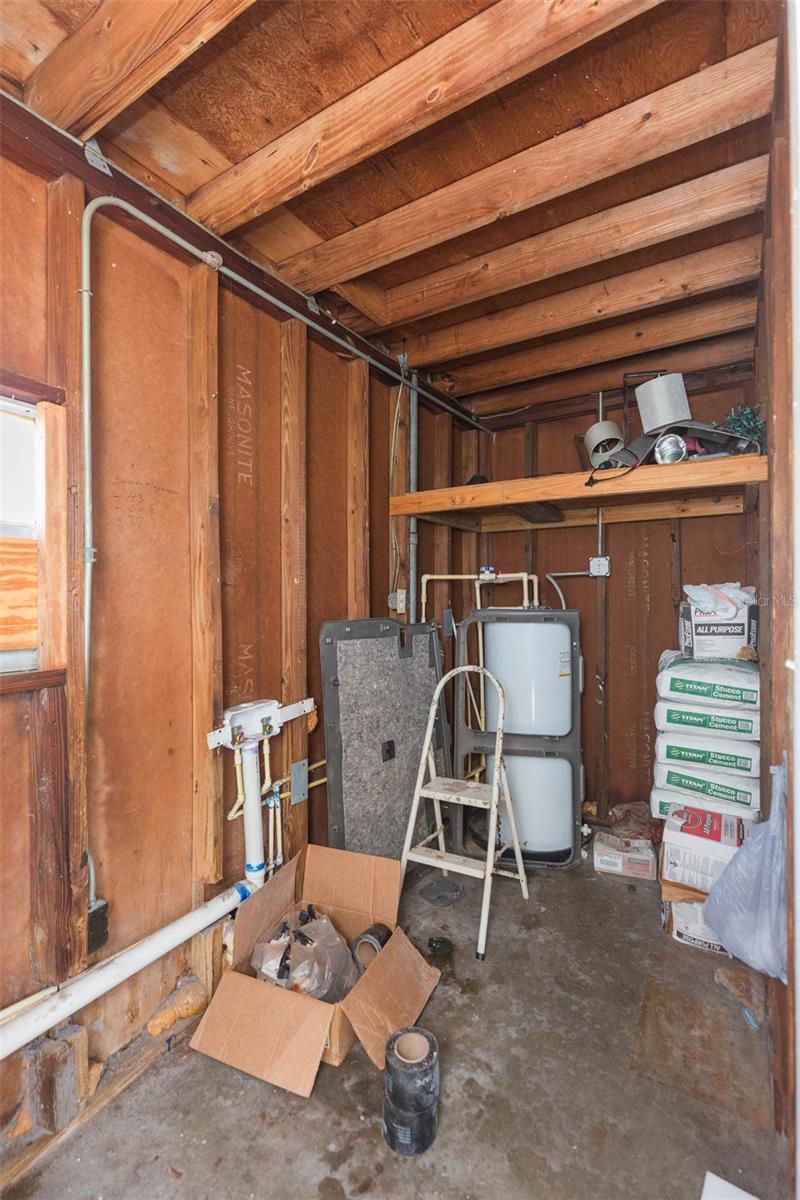 Image 29 of 32 For 5016 86th Street