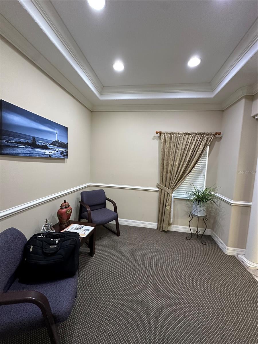 Listing photo id 8 for 8345 Gunn Highway