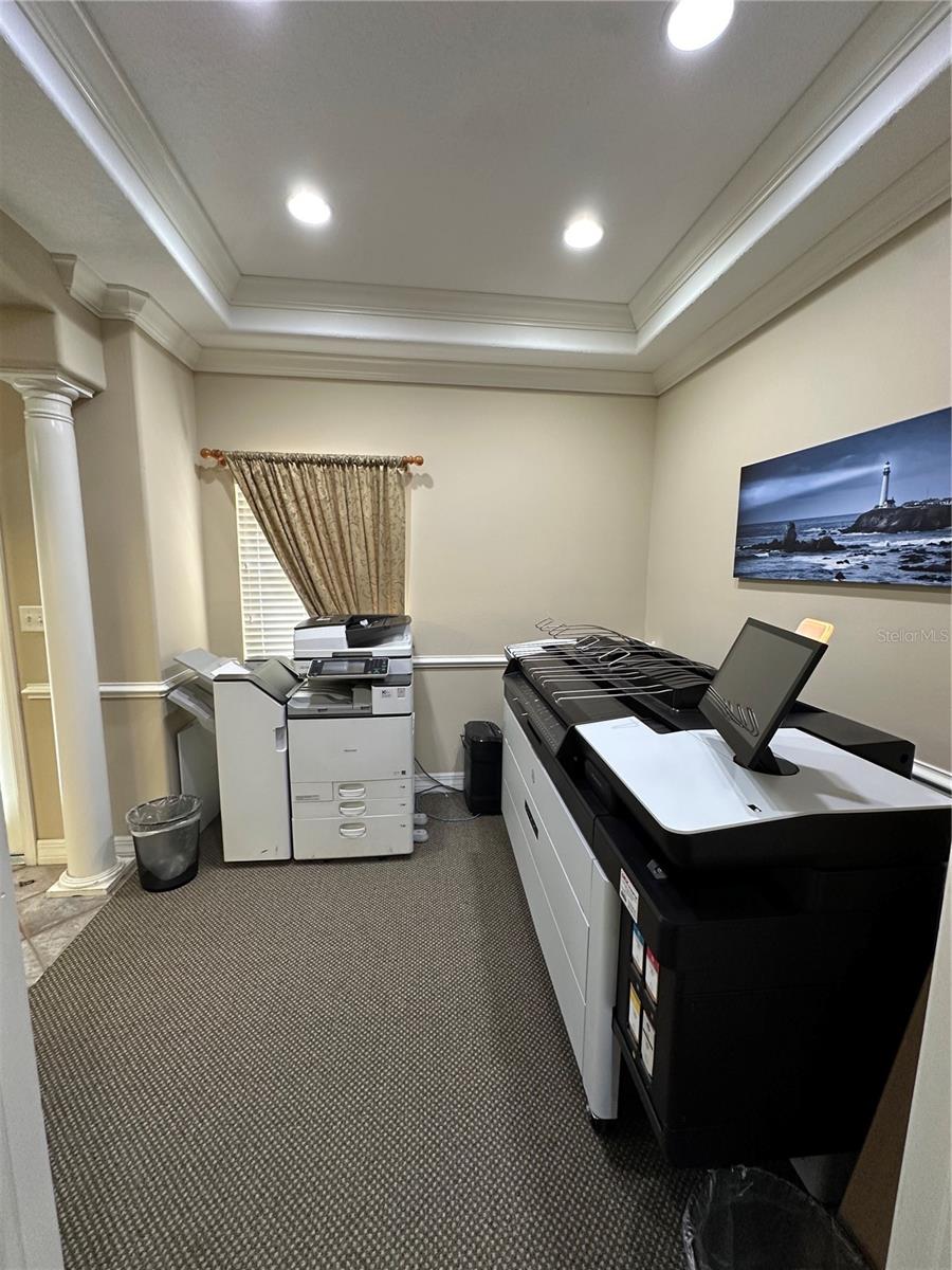 Listing photo id 2 for 8345 Gunn Highway