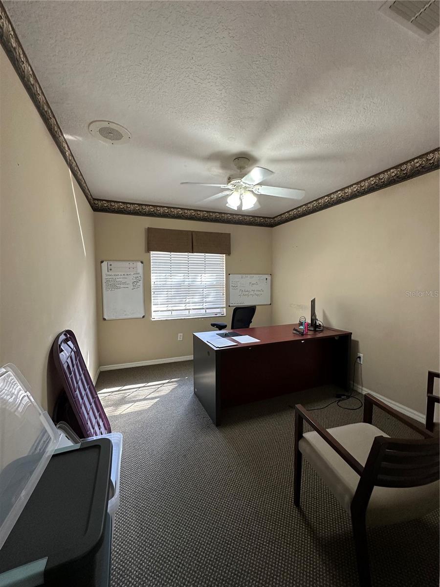 Listing photo id 7 for 8345 Gunn Highway