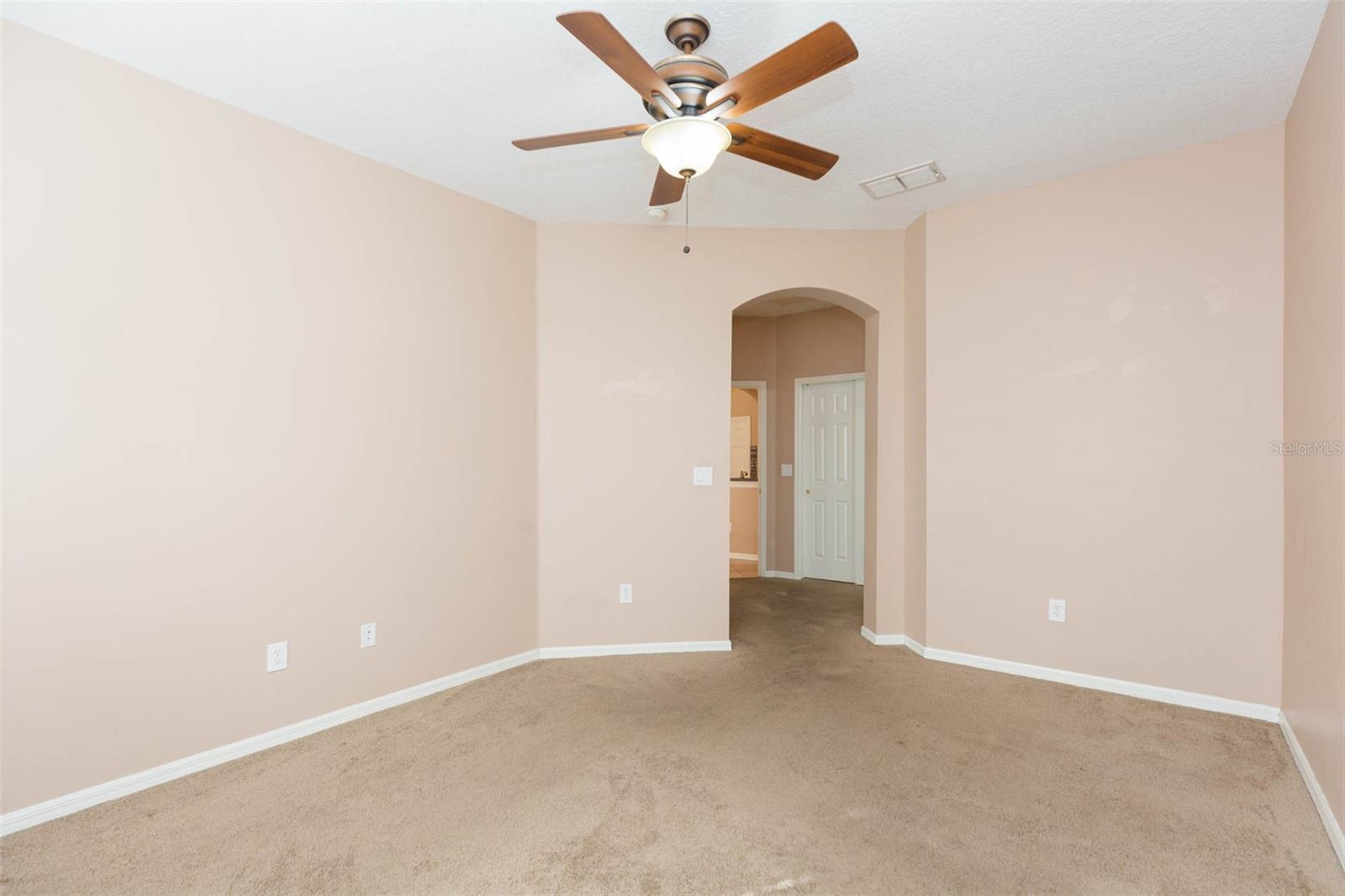 Image 17 of 37 For 8547 Sandpiper Ridge Avenue