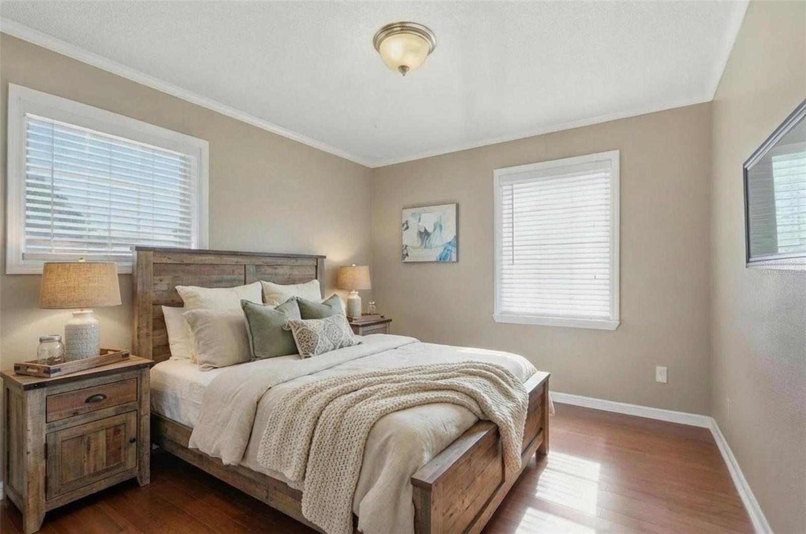 Image 28 of 70 For 2911 Walker Road