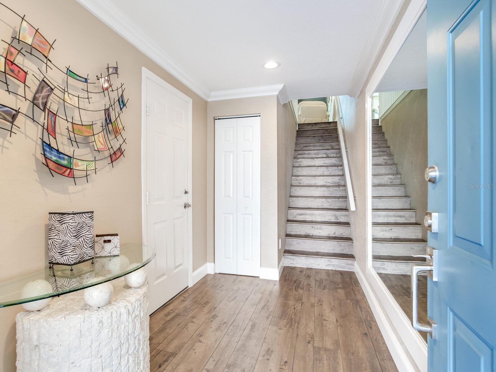 Image 15 of 87 For 521 Pinellas Bayway S 107