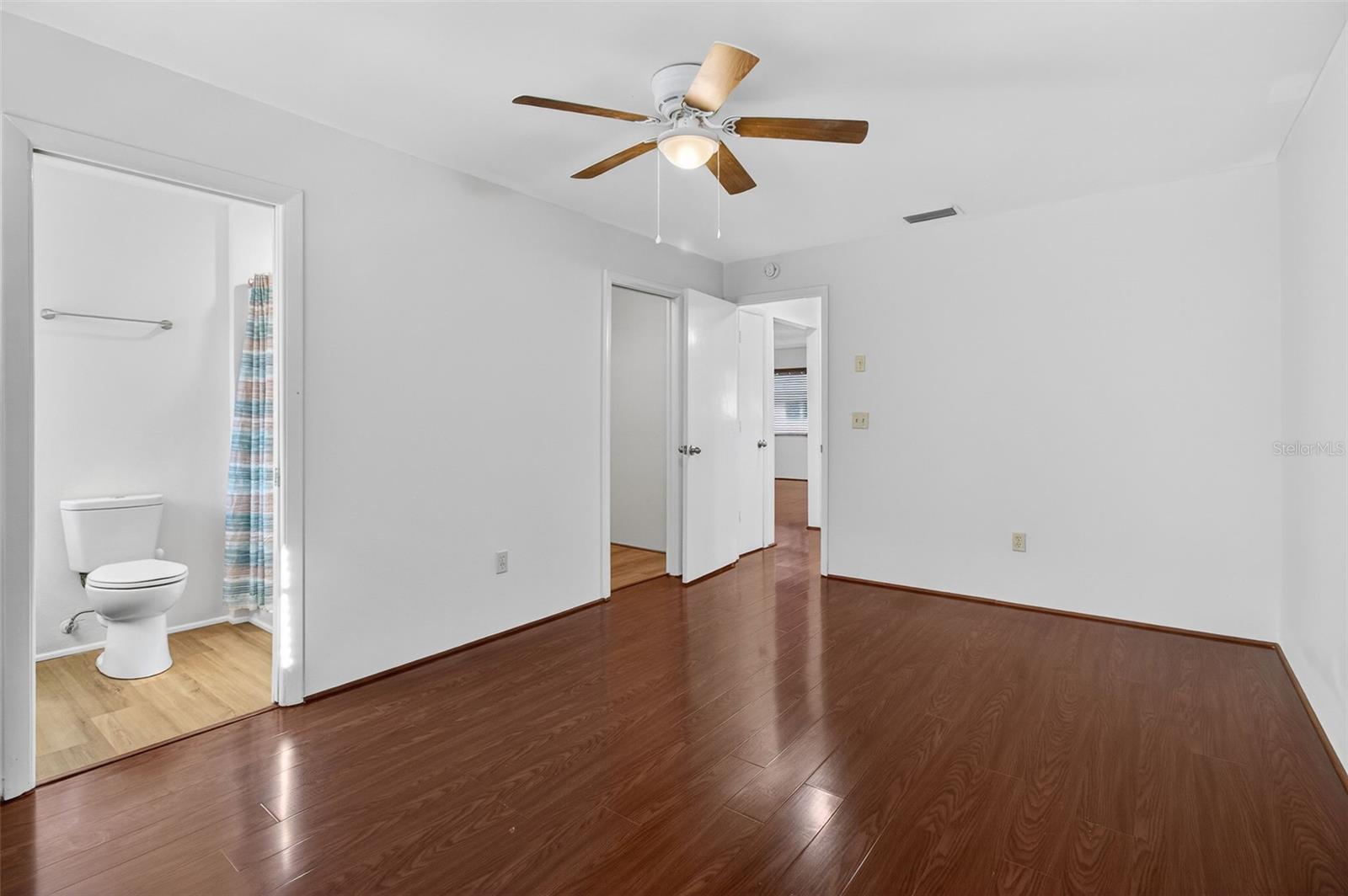 Image 12 of 23 For 7060 Lafayette N 7060