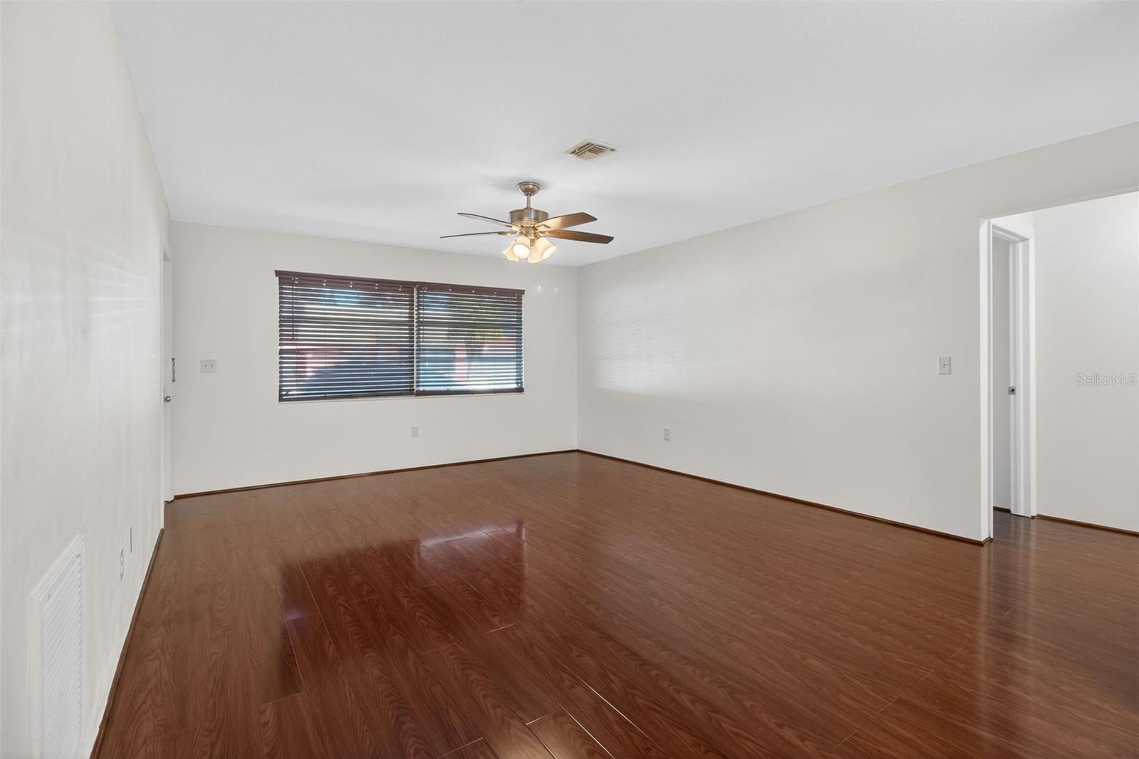 Image 16 of 23 For 7060 Lafayette N 7060