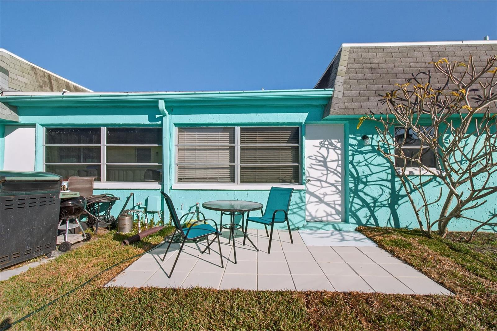 Image 20 of 23 For 7060 Lafayette N 7060