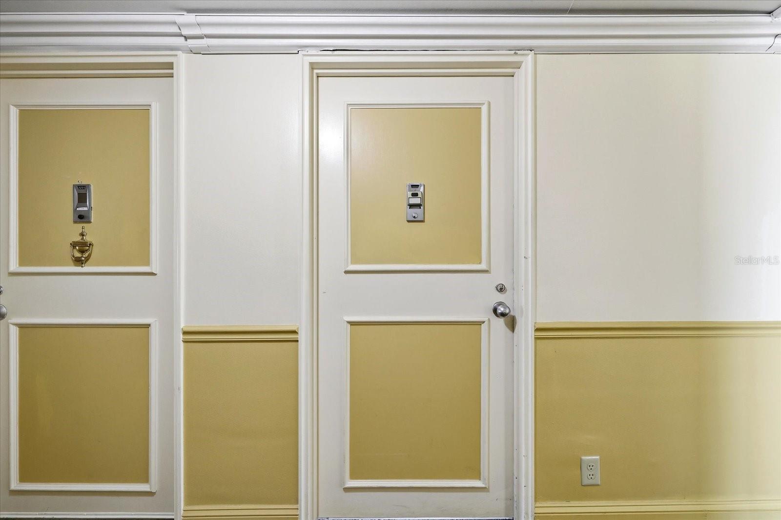 Image 29 of 34 For 31 Island Way 1205