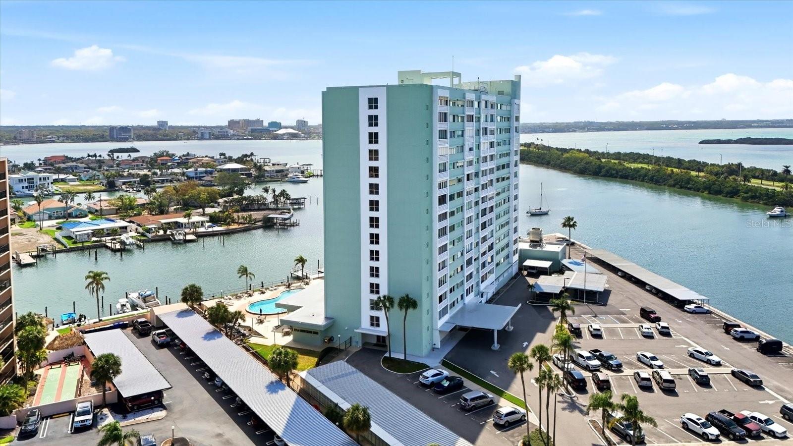 Image 34 of 34 For 31 Island Way 1205