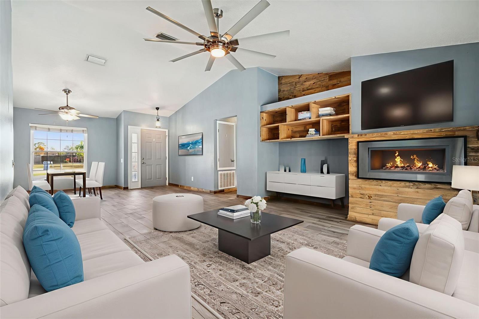 Image 3 of 87 For 12030 Colonial Estates Lane