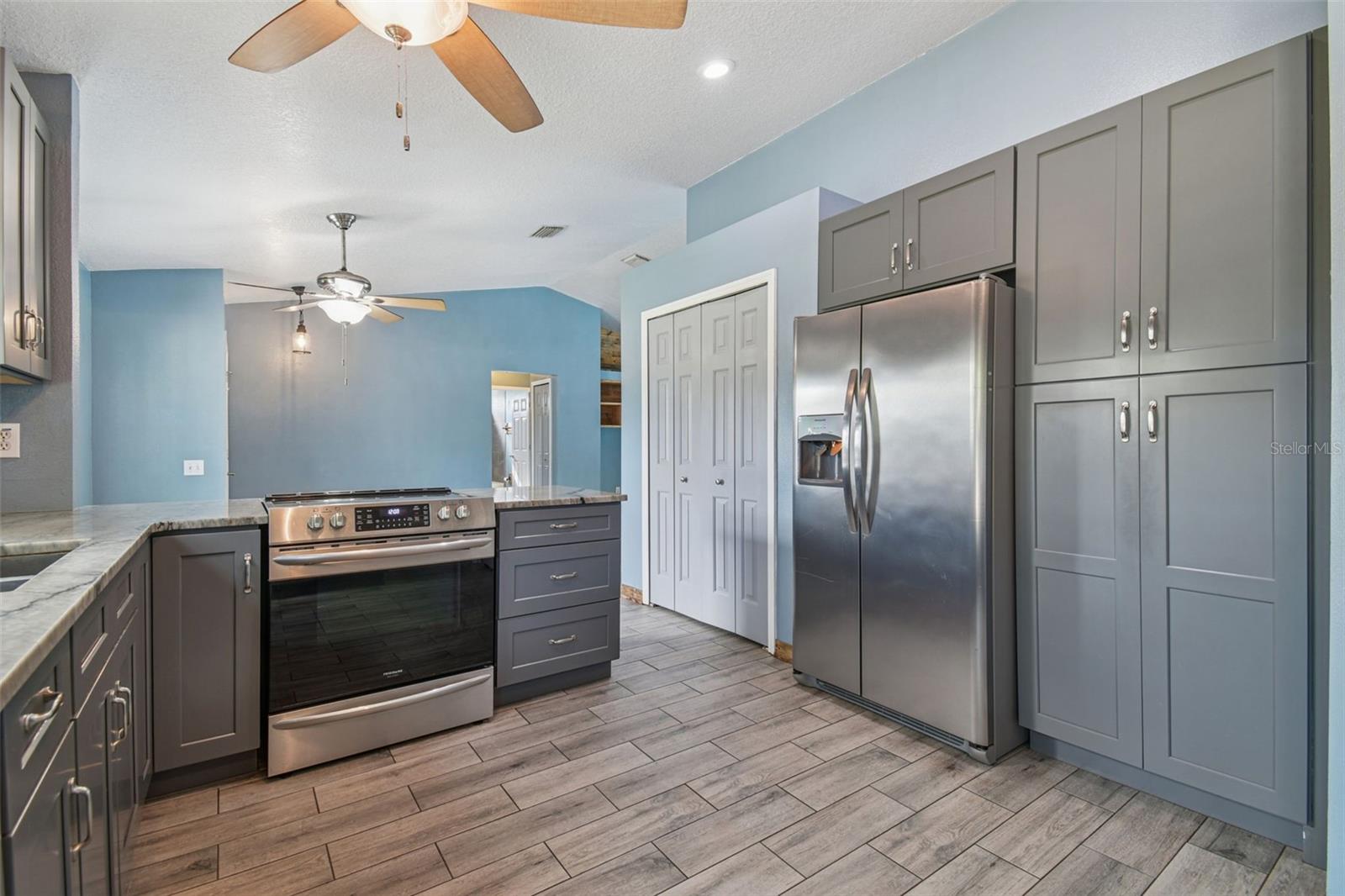 Image 30 of 87 For 12030 Colonial Estates Lane