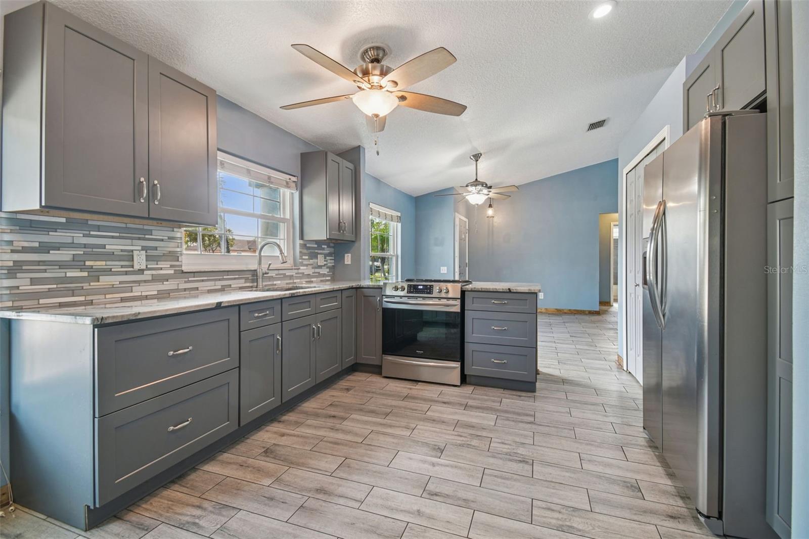 Image 31 of 87 For 12030 Colonial Estates Lane