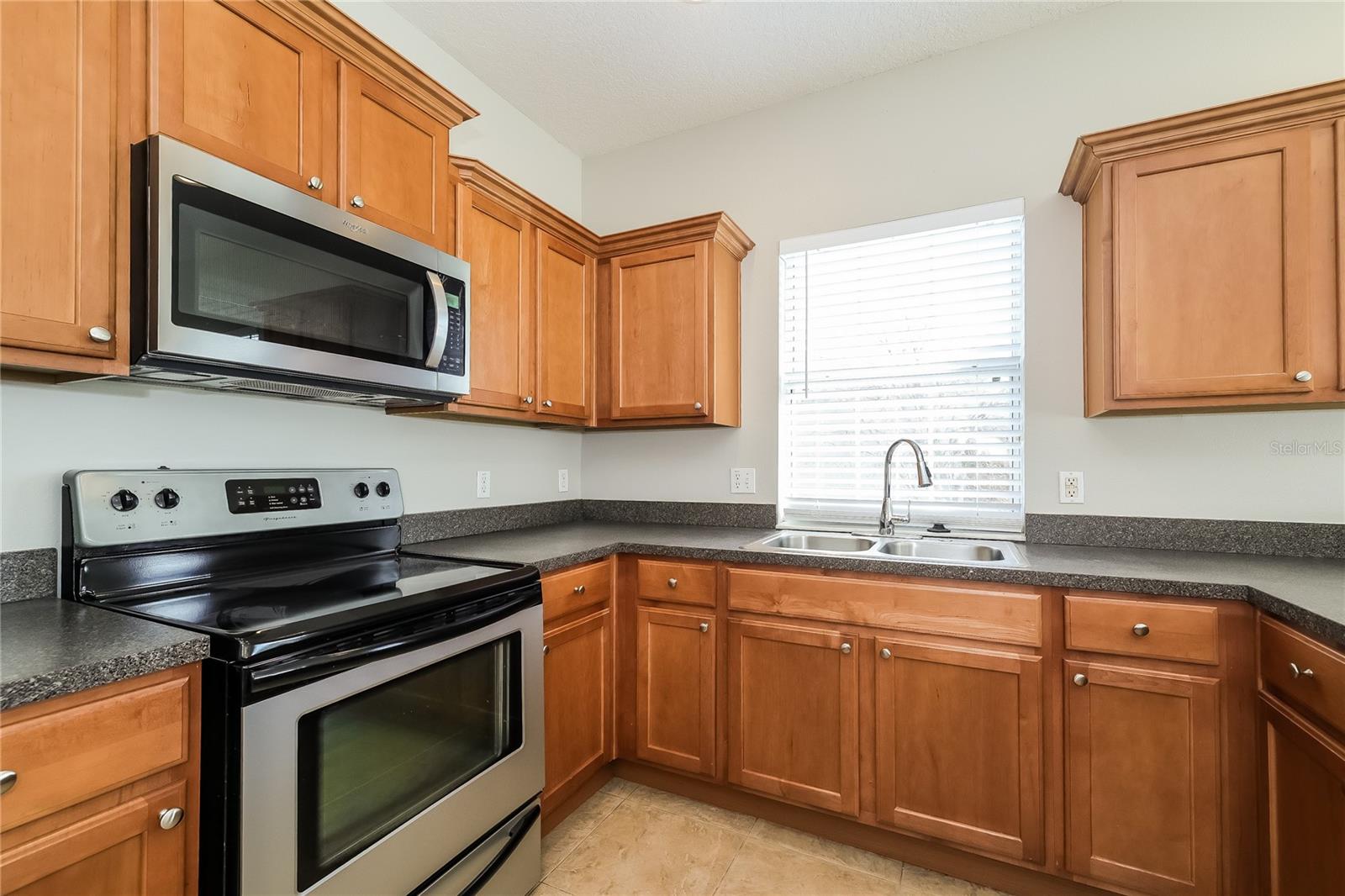 Image 6 of 15 For 324 Alegriano Court