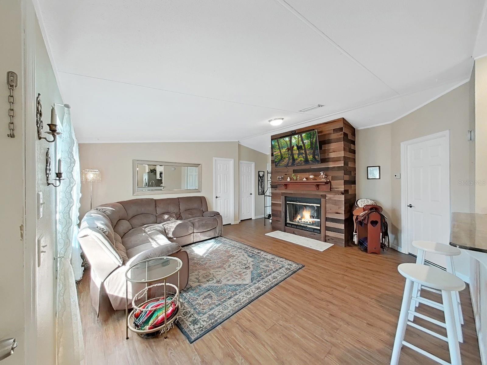 Image 28 of 49 For 13255 Treaty Road